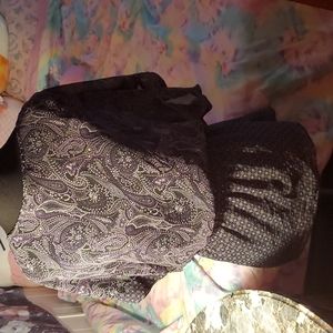 Scrunch waist, flowy sleeve, sheer top, sz s